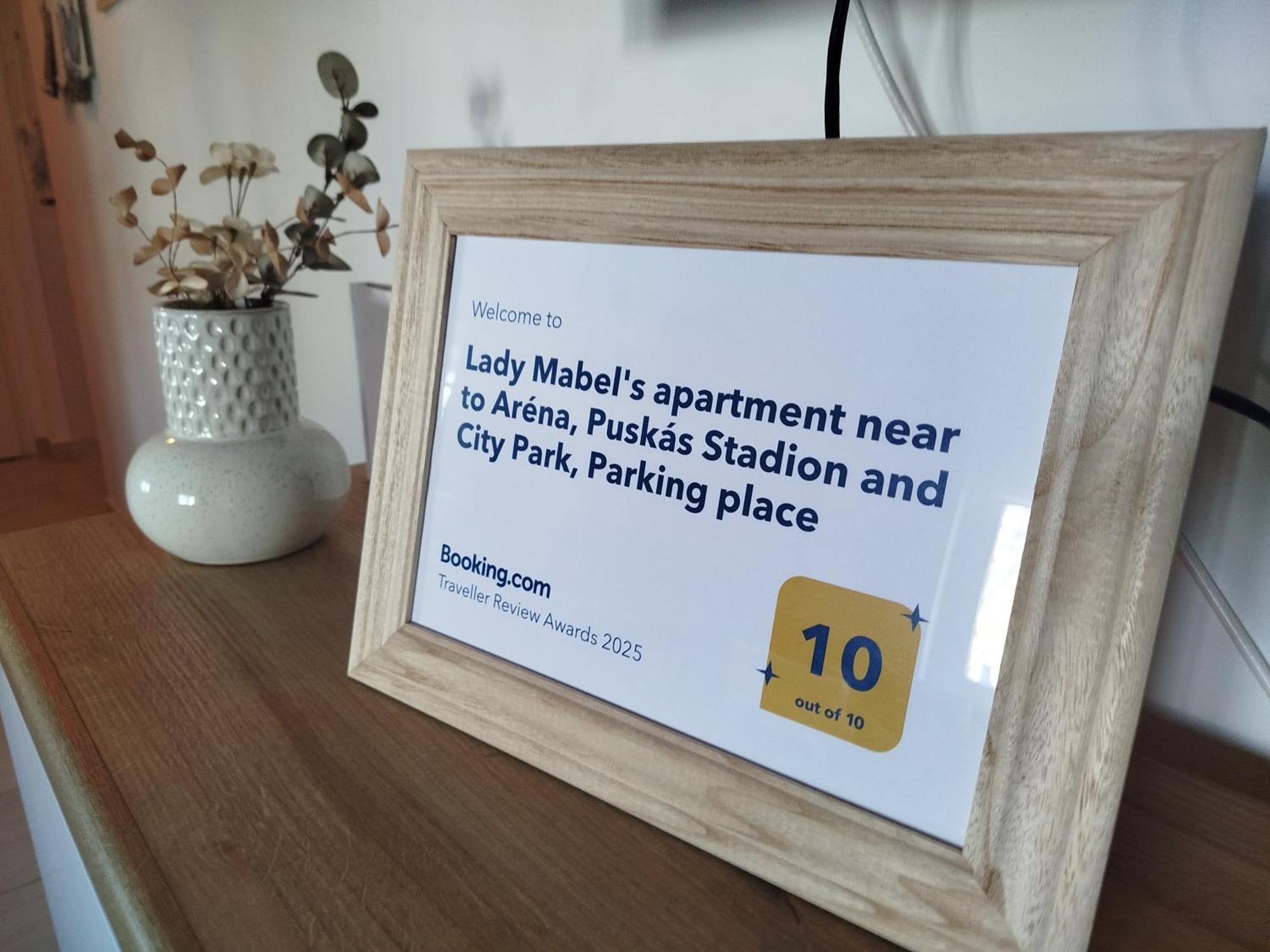 Lady Mabel'S Apartment Near To Arena, Puskas Stadion And City Park, With Guarded Parking Place Budapesta Exterior foto